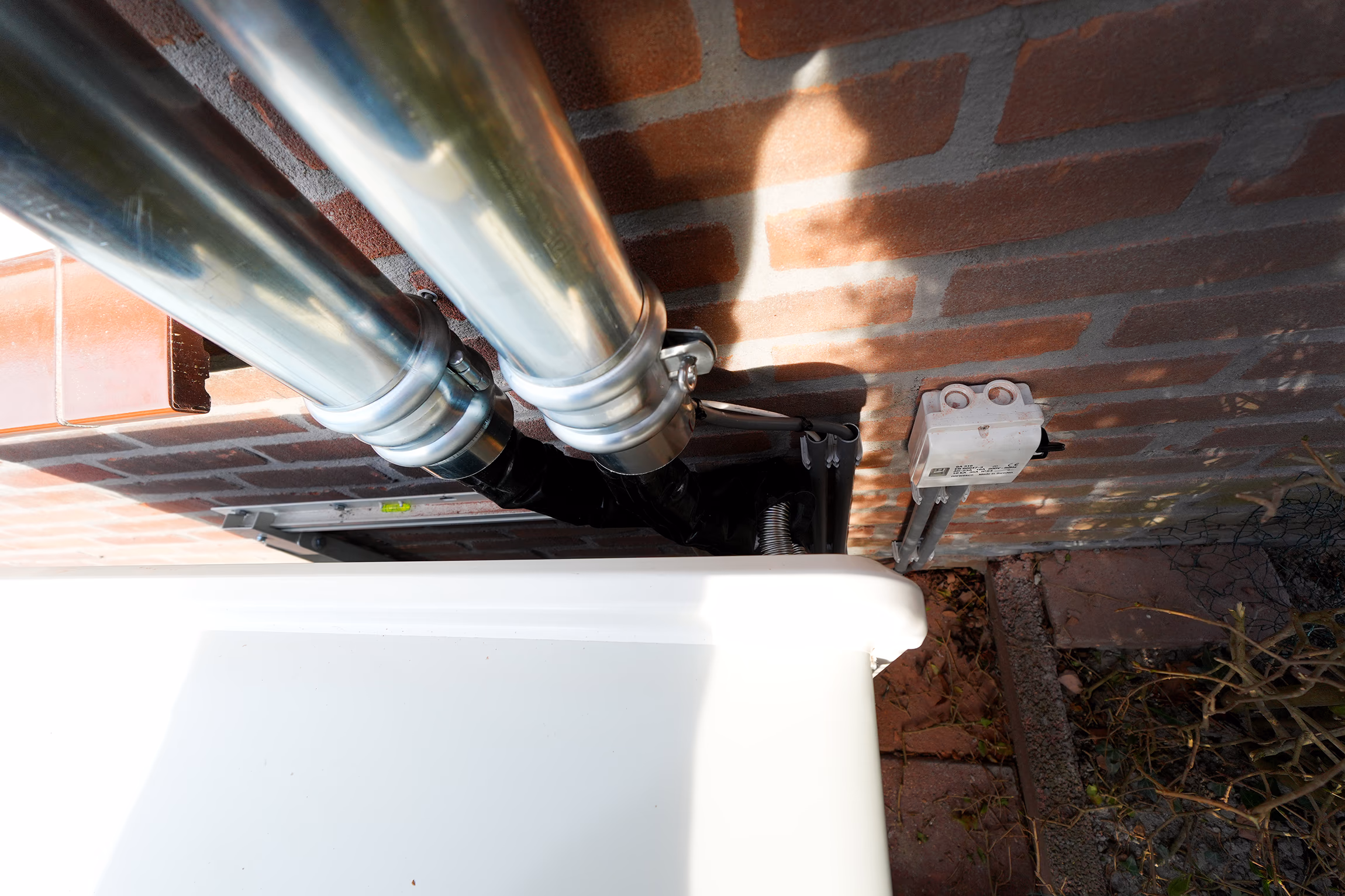 Grid tile image Hybride & all-electric aansluitpakket